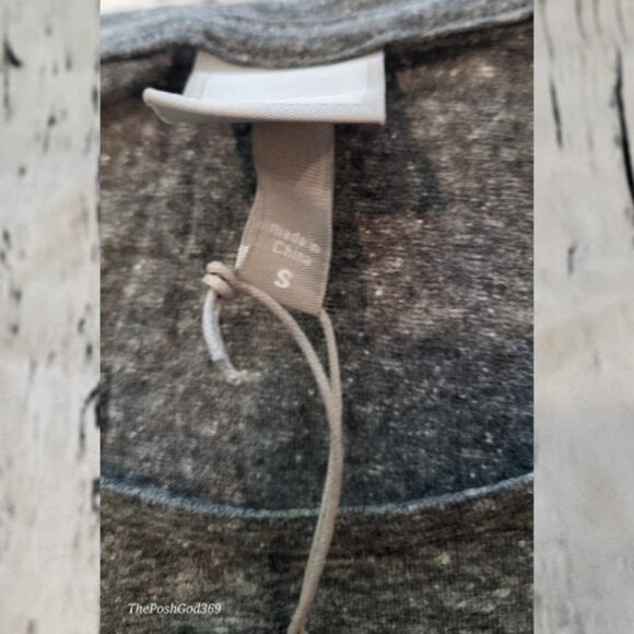 New Bench. Gray T-Shirt Size S - Picture 7 of 7